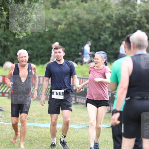 21.06.2026 - 29. Vierlanden-Triathlon Andreas Tolksdorf http://msf.ph/oto/9888841 21.06.2026 11:53:59 Ziel 611, 611 meine-sportfotos.de