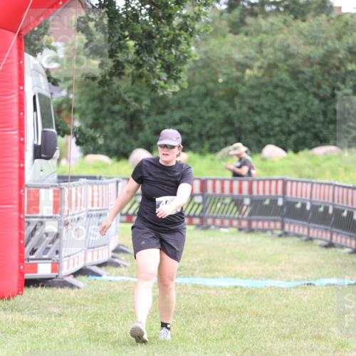 21.06.2026 - 29. Vierlanden-Triathlon Andreas Tolksdorf http://msf.ph/oto/9888876 21.06.2026 11:55:51 Ziel 498, 498 meine-sportfotos.de