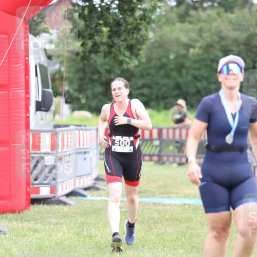 21.06.2026 - 29. Vierlanden-Triathlon Andreas Tolksdorf http://msf.ph/oto/9888917 21.06.2026 11:57:16 Ziel 298, 500, 298, 500 meine-sportfotos.de