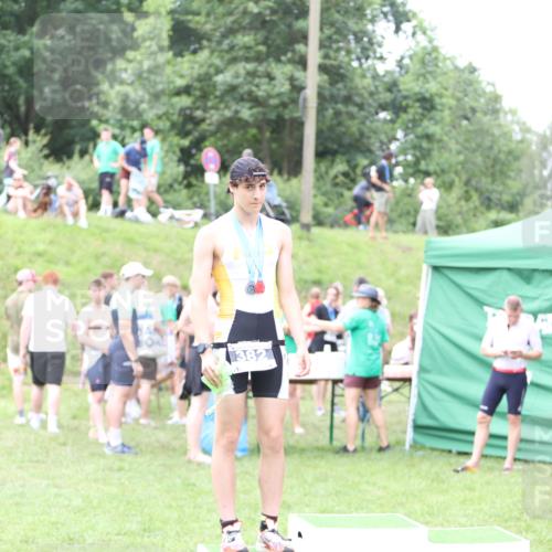21.06.2026 - 29. Vierlanden-Triathlon Andreas Tolksdorf http://msf.ph/oto/9888930 21.06.2026 11:58:08 Ziel 510, 510 meine-sportfotos.de