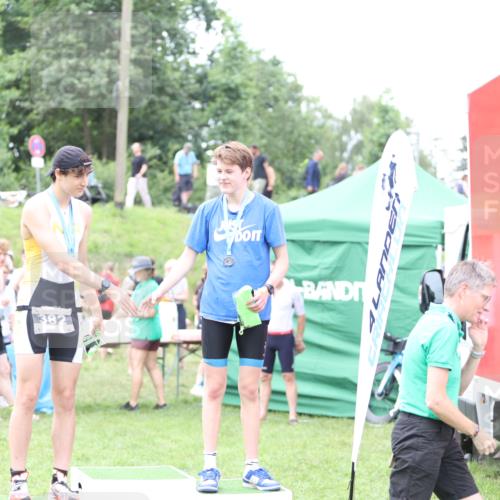 21.06.2026 - 29. Vierlanden-Triathlon Andreas Tolksdorf http://msf.ph/oto/9888941 21.06.2026 11:58:32 Ziel 595, 595 meine-sportfotos.de