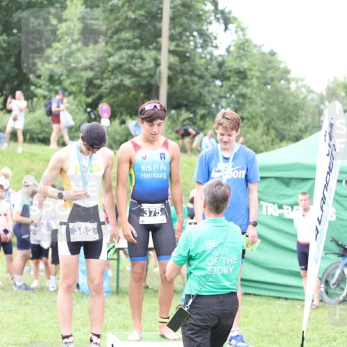 21.06.2026 - 29. Vierlanden-Triathlon Andreas Tolksdorf http://msf.ph/oto/9888947 21.06.2026 11:58:46 Ziel 589, 617, 589, 617 meine-sportfotos.de