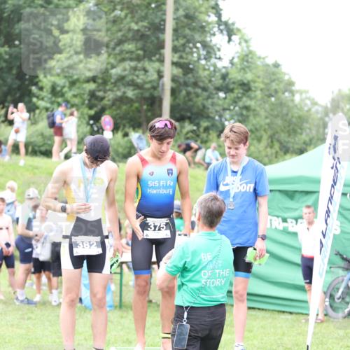 21.06.2026 - 29. Vierlanden-Triathlon Andreas Tolksdorf http://msf.ph/oto/9888950 21.06.2026 11:58:46 Ziel 589, 617, 589, 617 meine-sportfotos.de