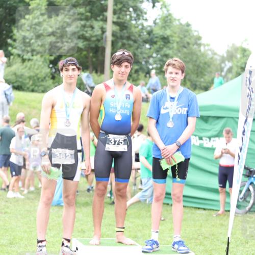 21.06.2026 - 29. Vierlanden-Triathlon Andreas Tolksdorf http://msf.ph/oto/9888963 21.06.2026 11:59:01 Ziel  meine-sportfotos.de