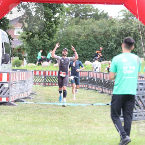 21.06.2026 - 29. Vierlanden-Triathlon Andreas Tolksdorf http://msf.ph/oto/9889114 21.06.2026 12:19:34 Ziel 9, 132, 9, 132 meine-sportfotos.de