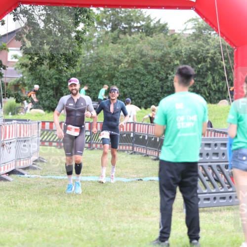 21.06.2026 - 29. Vierlanden-Triathlon Andreas Tolksdorf http://msf.ph/oto/9889122 21.06.2026 12:19:35 Ziel 9, 132, 9, 132 meine-sportfotos.de
