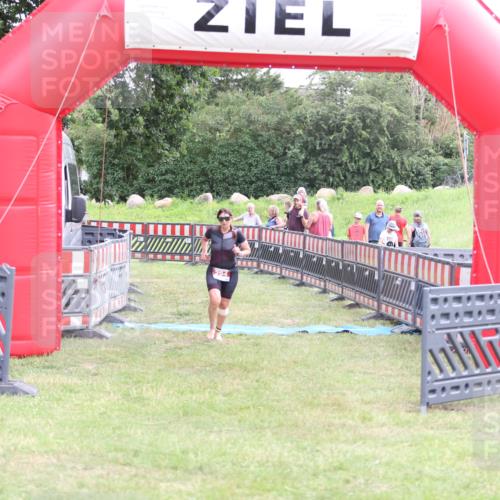 21.06.2026 - 29. Vierlanden-Triathlon Andreas Tolksdorf http://msf.ph/oto/9889141 21.06.2026 12:22:28 Ziel 294, 294 meine-sportfotos.de