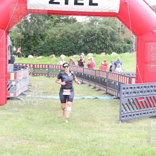 21.06.2026 - 29. Vierlanden-Triathlon Andreas Tolksdorf http://msf.ph/oto/9889153 21.06.2026 12:22:30 Ziel 294, 294 meine-sportfotos.de