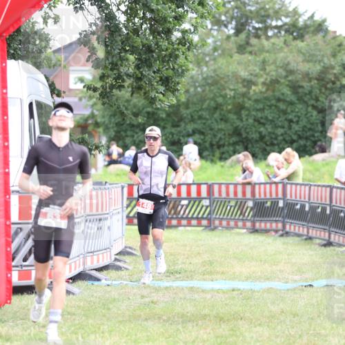 21.06.2026 - 29. Vierlanden-Triathlon Andreas Tolksdorf http://msf.ph/oto/9889473 21.06.2026 12:36:51 Ziel 63, 148, 63, 148 meine-sportfotos.de