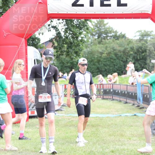 21.06.2026 - 29. Vierlanden-Triathlon Andreas Tolksdorf http://msf.ph/oto/9889476 21.06.2026 12:36:55 Ziel 148, 148 meine-sportfotos.de