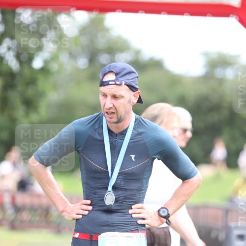 21.06.2026 - 29. Vierlanden-Triathlon Andreas Tolksdorf http://msf.ph/oto/9889695 21.06.2026 12:45:58 Ziel  meine-sportfotos.de