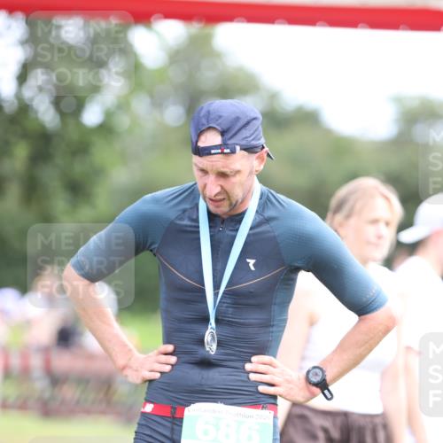 21.06.2026 - 29. Vierlanden-Triathlon Andreas Tolksdorf http://msf.ph/oto/9889698 21.06.2026 12:45:59 Ziel  meine-sportfotos.de