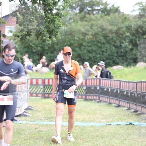 21.06.2026 - 29. Vierlanden-Triathlon Andreas Tolksdorf http://msf.ph/oto/9889754 21.06.2026 12:47:13 Ziel 704, 704 meine-sportfotos.de