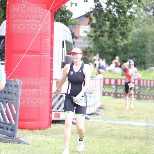 21.06.2026 - 29. Vierlanden-Triathlon Andreas Tolksdorf http://msf.ph/oto/9889775 21.06.2026 12:48:00 Ziel 197, 906, 197, 906 meine-sportfotos.de