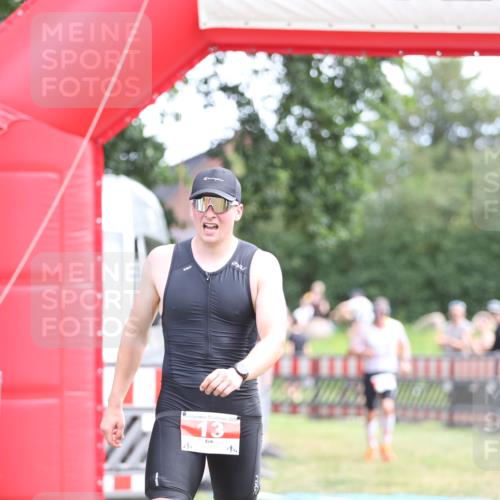 21.06.2026 - 29. Vierlanden-Triathlon Andreas Tolksdorf http://msf.ph/oto/9889811 21.06.2026 12:48:29 Ziel 13, 119, 13, 119 meine-sportfotos.de