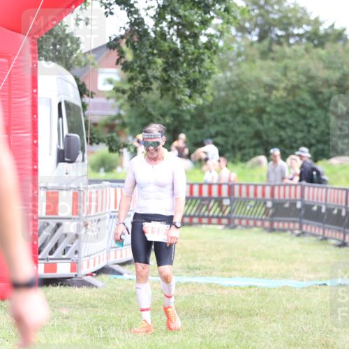21.06.2026 - 29. Vierlanden-Triathlon Andreas Tolksdorf http://msf.ph/oto/9889826 21.06.2026 12:48:35 Ziel 119, 119 meine-sportfotos.de