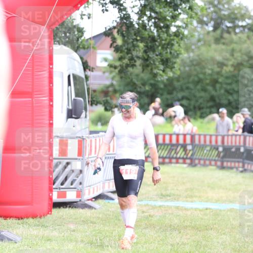 21.06.2026 - 29. Vierlanden-Triathlon Andreas Tolksdorf http://msf.ph/oto/9889833 21.06.2026 12:48:35 Ziel 119, 119 meine-sportfotos.de