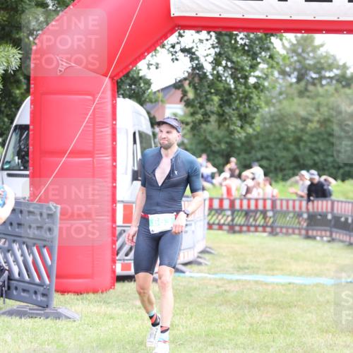 21.06.2026 - 29. Vierlanden-Triathlon Andreas Tolksdorf http://msf.ph/oto/9889859 21.06.2026 12:49:11 Ziel 175, 663, 920, 175, 663, 920 meine-sportfotos.de