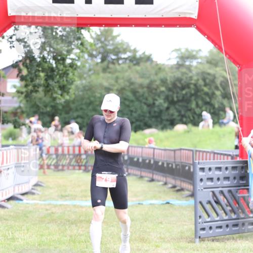 21.06.2026 - 29. Vierlanden-Triathlon Andreas Tolksdorf http://msf.ph/oto/9889884 21.06.2026 12:49:29 Ziel 79, 966, 79, 966 meine-sportfotos.de