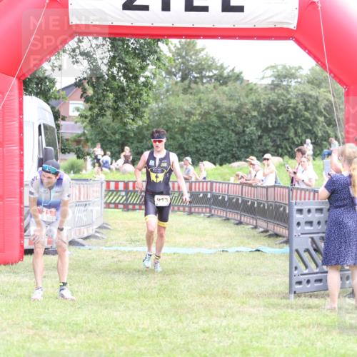 21.06.2026 - 29. Vierlanden-Triathlon Andreas Tolksdorf http://msf.ph/oto/9889916 21.06.2026 12:50:35 Ziel 84, 122, 913, 942, 955, 84, 122, 913, 942, 955 meine-sportfotos.de