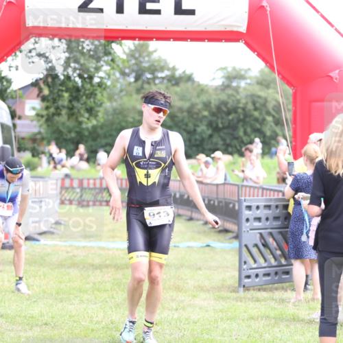 21.06.2026 - 29. Vierlanden-Triathlon Andreas Tolksdorf http://msf.ph/oto/9889926 21.06.2026 12:50:37 Ziel 84, 122, 910, 913, 942, 943, 955, 84, 122, 910, 913, 942, 943, 955 meine-sportfotos.de