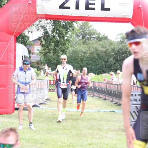 21.06.2026 - 29. Vierlanden-Triathlon Andreas Tolksdorf http://msf.ph/oto/9889938 21.06.2026 12:50:43 Ziel 84, 122, 910, 924, 942, 943, 955, 975, 84, 122, 910, 924, 942, 943, 955, 975 meine-sportfotos.de