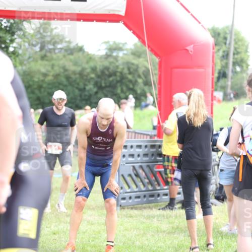 21.06.2026 - 29. Vierlanden-Triathlon Andreas Tolksdorf http://msf.ph/oto/9889945 21.06.2026 12:50:48 Ziel 84, 122, 910, 924, 942, 943, 955, 975, 84, 122, 910, 924, 942, 943, 955, 975 meine-sportfotos.de