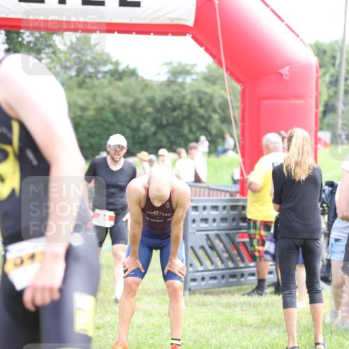 21.06.2026 - 29. Vierlanden-Triathlon Andreas Tolksdorf http://msf.ph/oto/9889949 21.06.2026 12:50:48 Ziel 84, 122, 910, 924, 942, 943, 955, 975, 84, 122, 910, 924, 942, 943, 955, 975 meine-sportfotos.de