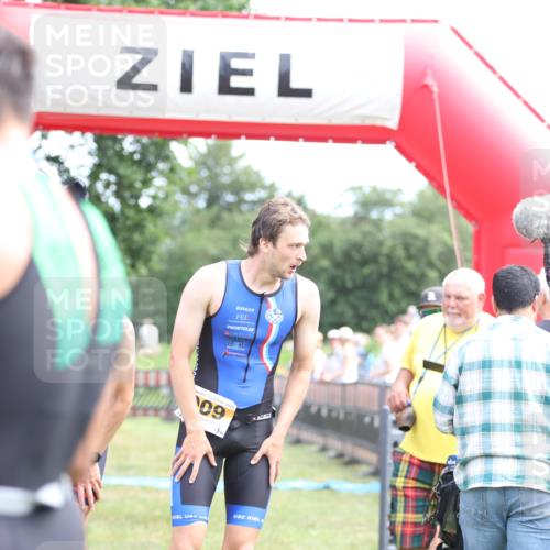 21.06.2026 - 29. Vierlanden-Triathlon Andreas Tolksdorf http://msf.ph/oto/9889973 21.06.2026 12:51:13 Ziel 231, 640, 912, 926, 957, 964, 231, 640, 912, 926, 957, 964 meine-sportfotos.de