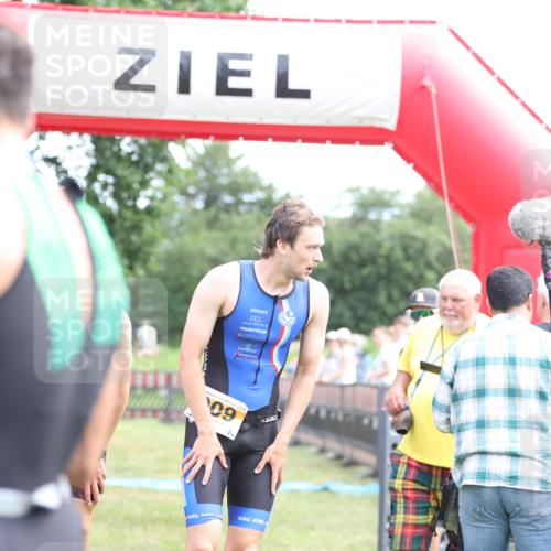 21.06.2026 - 29. Vierlanden-Triathlon Andreas Tolksdorf http://msf.ph/oto/9889974 21.06.2026 12:51:13 Ziel 231, 640, 912, 926, 957, 964, 231, 640, 912, 926, 957, 964 meine-sportfotos.de