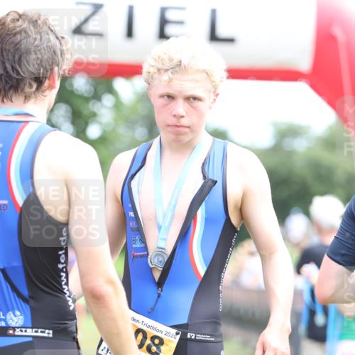 21.06.2026 - 29. Vierlanden-Triathlon Andreas Tolksdorf http://msf.ph/oto/9890138 21.06.2026 12:55:05 Ziel 719, 935, 948, 719, 935, 948 meine-sportfotos.de