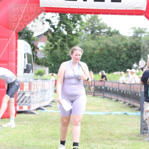 21.06.2026 - 29. Vierlanden-Triathlon Andreas Tolksdorf http://msf.ph/oto/9890167 21.06.2026 12:55:37 Ziel 939, 969, 939, 969 meine-sportfotos.de