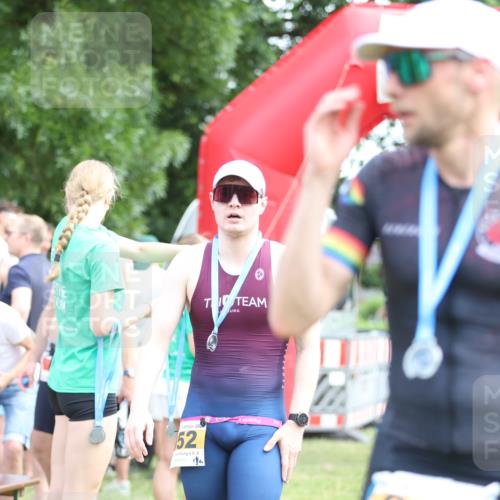 21.06.2026 - 29. Vierlanden-Triathlon Andreas Tolksdorf http://msf.ph/oto/9890237 21.06.2026 12:56:55 Ziel 165, 953, 165, 953 meine-sportfotos.de
