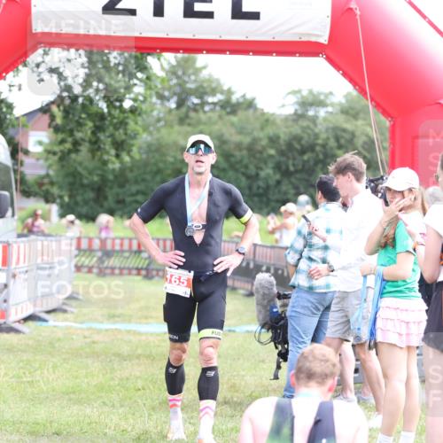21.06.2026 - 29. Vierlanden-Triathlon Andreas Tolksdorf http://msf.ph/oto/9890244 21.06.2026 12:57:02 Ziel 949, 953, 965, 949, 953, 965 meine-sportfotos.de