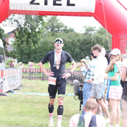 21.06.2026 - 29. Vierlanden-Triathlon Andreas Tolksdorf http://msf.ph/oto/9890246 21.06.2026 12:57:02 Ziel 949, 953, 965, 949, 953, 965 meine-sportfotos.de