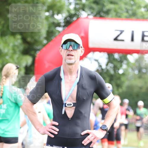21.06.2026 - 29. Vierlanden-Triathlon Andreas Tolksdorf http://msf.ph/oto/9890254 21.06.2026 12:57:17 Ziel 14, 721, 925, 929, 965, 973, 980, 14, 721, 925, 929, 965, 973, 980 meine-sportfotos.de