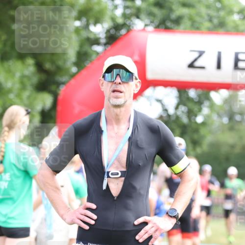 21.06.2026 - 29. Vierlanden-Triathlon Andreas Tolksdorf http://msf.ph/oto/9890255 21.06.2026 12:57:18 Ziel 14, 721, 925, 929, 973, 980, 14, 721, 925, 929, 973, 980 meine-sportfotos.de