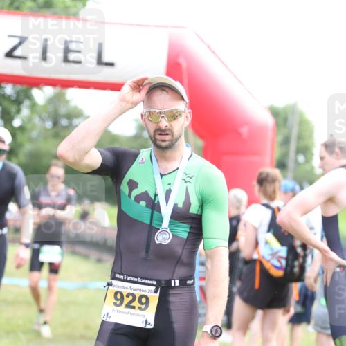 21.06.2026 - 29. Vierlanden-Triathlon Andreas Tolksdorf http://msf.ph/oto/9890268 21.06.2026 12:57:27 Ziel 88, 721, 973, 88, 721, 973 meine-sportfotos.de