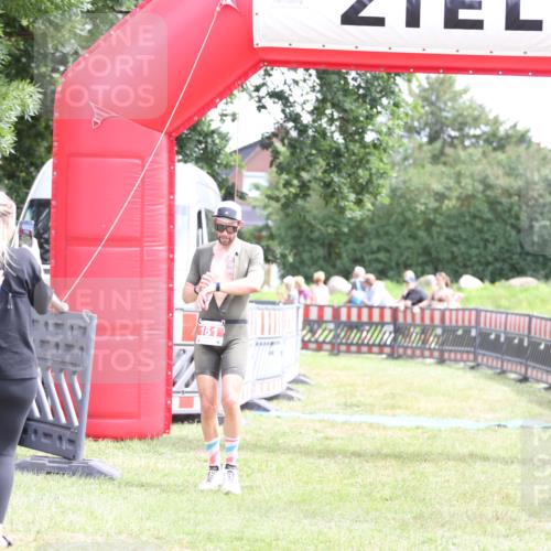 21.06.2026 - 29. Vierlanden-Triathlon Andreas Tolksdorf http://msf.ph/oto/9890461 21.06.2026 13:01:51 Ziel 161, 161 meine-sportfotos.de