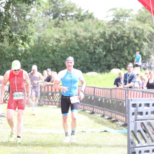 21.06.2026 - 29. Vierlanden-Triathlon Andreas Tolksdorf http://msf.ph/oto/9890490 21.06.2026 13:02:35 Ziel 35, 141, 757, 762, 35, 141, 757, 762 meine-sportfotos.de
