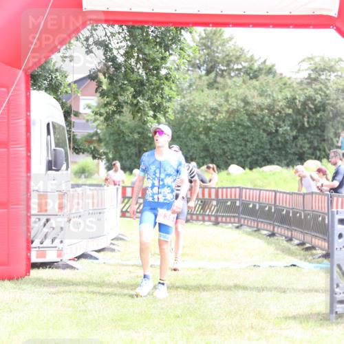 21.06.2026 - 29. Vierlanden-Triathlon Andreas Tolksdorf http://msf.ph/oto/9890529 21.06.2026 13:03:30 Ziel 139, 199, 728, 787, 979, 139, 199, 728, 787, 979 meine-sportfotos.de