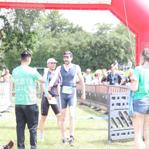 21.06.2026 - 29. Vierlanden-Triathlon Andreas Tolksdorf http://msf.ph/oto/9890726 21.06.2026 13:08:29 Ziel 147, 695, 147, 695 meine-sportfotos.de