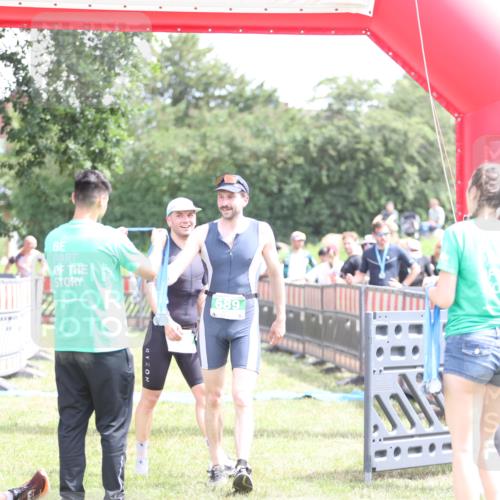 21.06.2026 - 29. Vierlanden-Triathlon Andreas Tolksdorf http://msf.ph/oto/9890727 21.06.2026 13:08:29 Ziel 147, 695, 147, 695 meine-sportfotos.de
