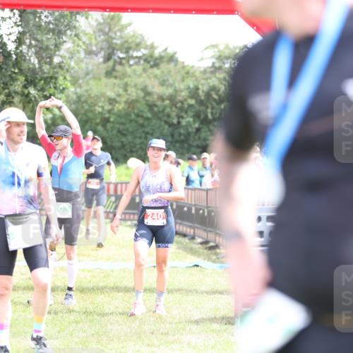 21.06.2026 - 29. Vierlanden-Triathlon Andreas Tolksdorf http://msf.ph/oto/9890802 21.06.2026 13:10:32 Ziel 46, 191, 240, 703, 46, 191, 240, 703 meine-sportfotos.de