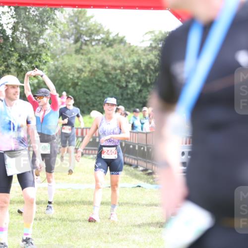 21.06.2026 - 29. Vierlanden-Triathlon Andreas Tolksdorf http://msf.ph/oto/9890803 21.06.2026 13:10:32 Ziel 46, 191, 240, 703, 46, 191, 240, 703 meine-sportfotos.de