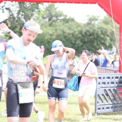 21.06.2026 - 29. Vierlanden-Triathlon Andreas Tolksdorf http://msf.ph/oto/9890807 21.06.2026 13:10:39 Ziel 46, 191, 699, 46, 191, 699 meine-sportfotos.de