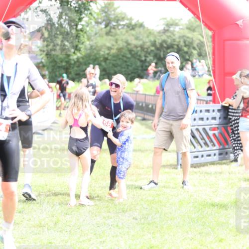 21.06.2026 - 29. Vierlanden-Triathlon Andreas Tolksdorf http://msf.ph/oto/9890988 21.06.2026 13:15:35 Ziel 8, 159, 8, 159 meine-sportfotos.de