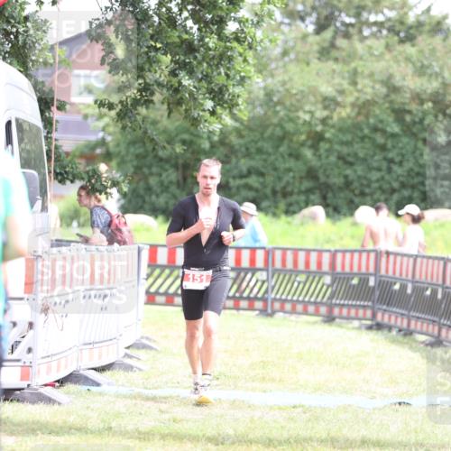 21.06.2026 - 29. Vierlanden-Triathlon Andreas Tolksdorf http://msf.ph/oto/9891054 21.06.2026 13:16:48 Ziel 151, 166, 743, 151, 166, 743 meine-sportfotos.de