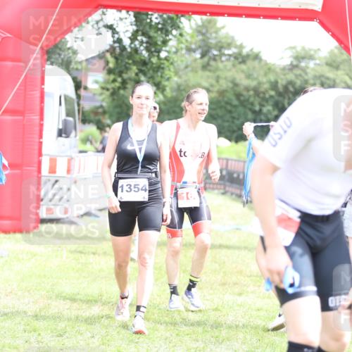 21.06.2026 - 29. Vierlanden-Triathlon Andreas Tolksdorf http://msf.ph/oto/9891069 21.06.2026 13:17:25 Ziel 130, 160, 130, 160 meine-sportfotos.de
