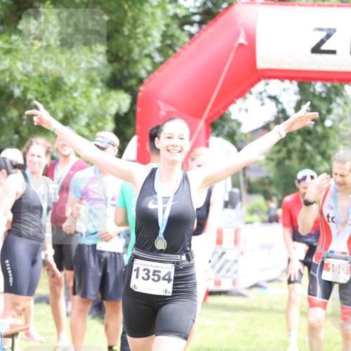 21.06.2026 - 29. Vierlanden-Triathlon Andreas Tolksdorf http://msf.ph/oto/9891082 21.06.2026 13:17:27 Ziel 130, 130 meine-sportfotos.de